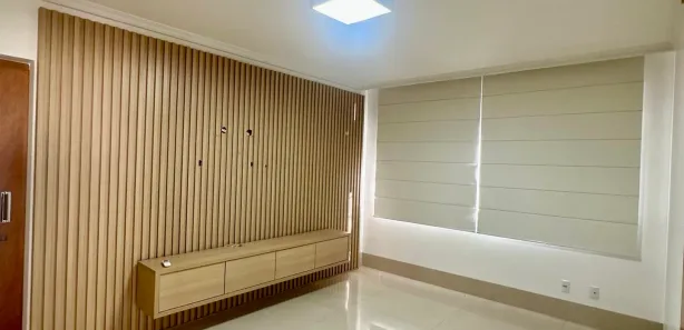 Sobrado com 5 Quartos para alugar, 416m² no Jardins Paris, Goiânia