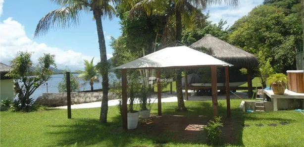 Casa de Condomínio com 5 Quartos à venda, 400m² no Balneario Praia do Perequê, Guarujá
