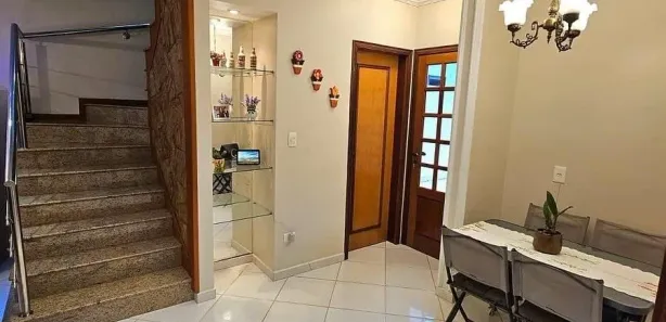 Casa de Condomínio com 3 Quartos para alugar, 235m² no Jardim Independência, Taubaté