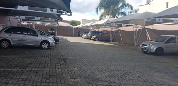 Apartamento com 2 Quartos para alugar, 50m² no Centro, Pinhais