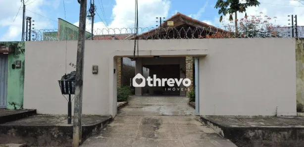 Casa com 3 Quartos à venda, 250m² no Maravilha, Altos