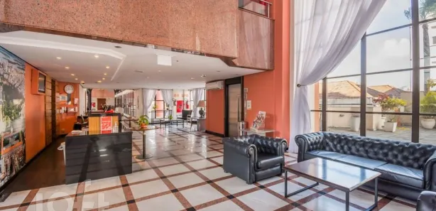 Flat com 1 Quarto à venda, 57m² no Independência, Porto Alegre