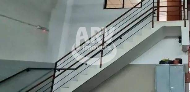 Galpão/Depósito/Armazém à venda, 400m² no Vila Princesa Izabel, Cachoeirinha