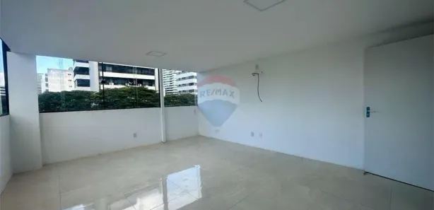 Sala Comercial para alugar, 24m² no Graça, Salvador