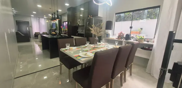 Casa de Condomínio com 3 Quartos para alugar, 280m² no Ponta Negra, Manaus