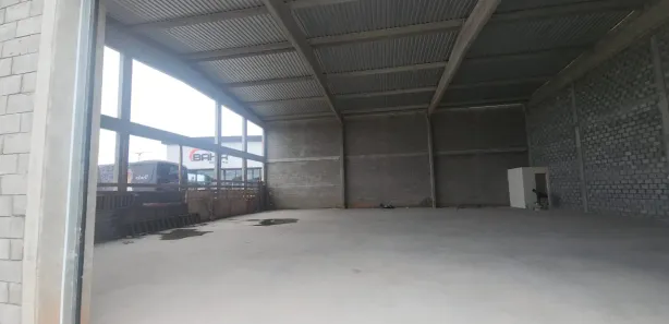 Galpão/Depósito/Armazém para alugar, 980m² no Recreio Ipitanga, Lauro de Freitas