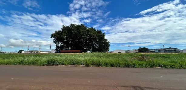 Lote/Terreno para venda ou aluguel, 2000m² no Centro, Paiçandu