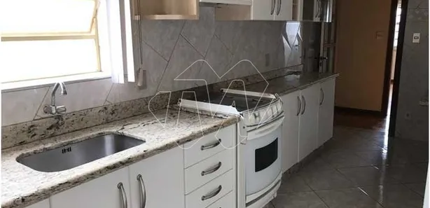 Casa com 4 Quartos à venda, 231m² no Centro, Araraquara