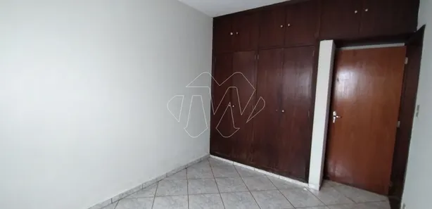 Casa com 3 Quartos à venda, 230m² no Centro, Araraquara