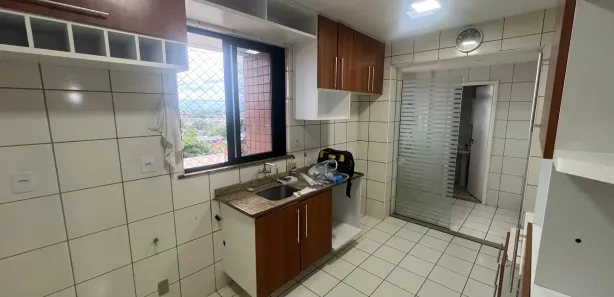 Apartamento com 3 Quartos para alugar, 120m² no São Geraldo, Manaus
