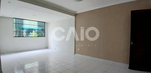 Apartamento com 3 Quartos para alugar, 85m² no Candelária, Natal