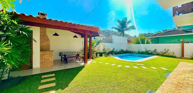 Casa de Condomínio com 3 Quartos à venda, 227m² no Balneário Praia do Pernambuco, Guarujá
