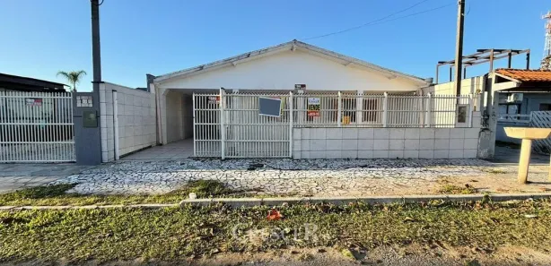 Casa com 3 Quartos à venda, 330m² no Solimar, Matinhos