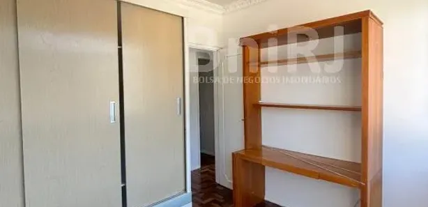 Apartamento com 3 Quartos para alugar, 85m² no Laranjeiras, Rio de Janeiro