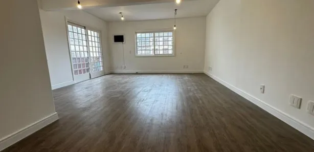 Sala Comercial à venda, 38m² no Centro, Gramado