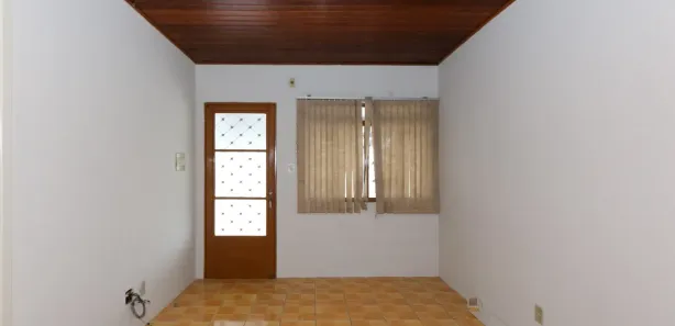 Casa com 2 Quartos para alugar, 40m² no Igara, Canoas