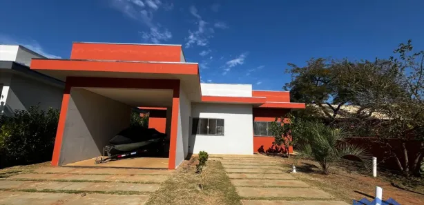 Casa de Condomínio com 3 Quartos à venda, 450m² no Campos de Holambra II, Paranapanema