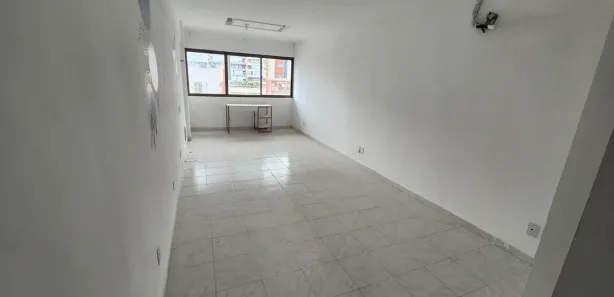 Sala Comercial à venda, 27m² no Pituba, Salvador