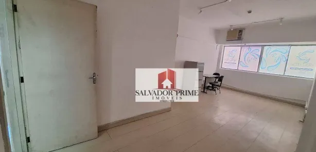 Sala Comercial para venda ou aluguel, 30m² no Parque Bela Vista, Salvador