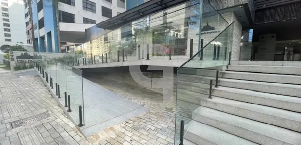 Sala Comercial à venda, 44m² no Stiep, Salvador