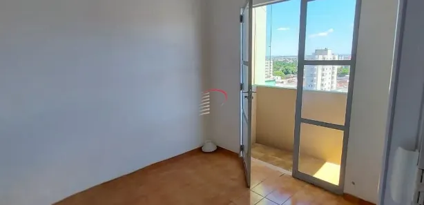 Kitnet com 1 Quarto à venda, 51m² no Centro, Londrina