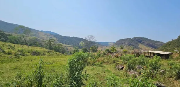 Lote/Terreno à venda, 10m² no Barreira, Passa Vinte