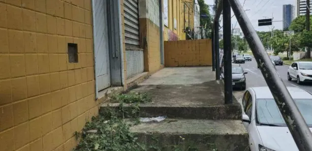 Prédio Comercial para alugar, 90m² no Engenho Velho da Federação, Salvador