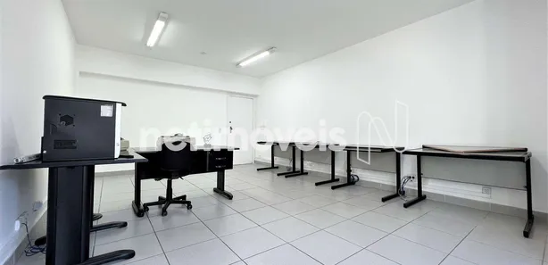 Sala Comercial para venda ou aluguel, 30m² no Santo Antônio, Belo Horizonte