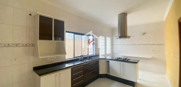 Casa de Condomínio com 4 Quartos para venda ou aluguel, 311m² no Condominio Residencial Real Ville, Pindamonhangaba