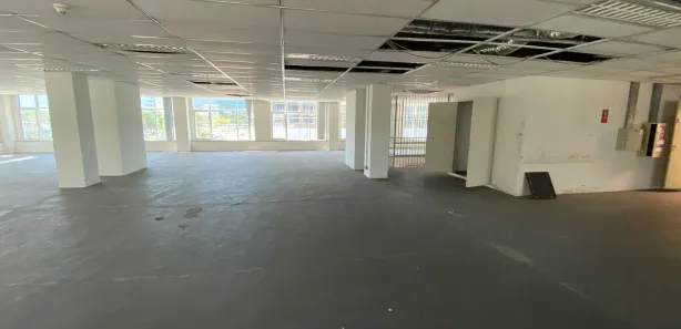 Sala Comercial para alugar, 270m² no Barra Olímpica, Rio de Janeiro