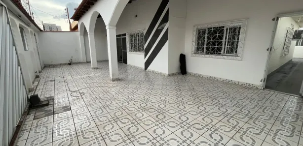 Casa com 4 Quartos à venda, 260m² no Dom Pedro I, Manaus