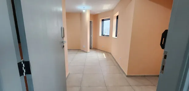 Sala Comercial para alugar, 110m² no Boqueirão, Santos