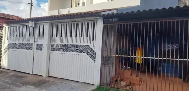 Sobrado com 4 Quartos à venda, 146m² no Samambaia Sul, Brasília