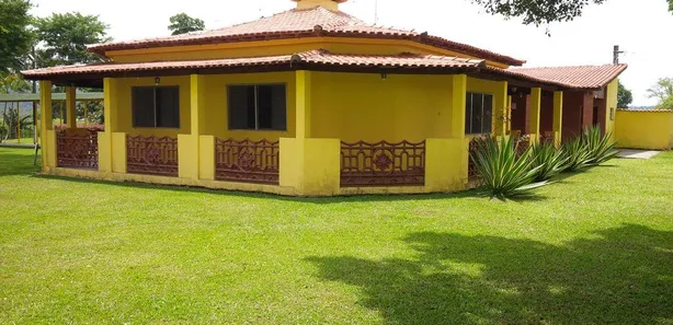Fazenda/Sítio com 5 Quartos à venda, 1200m² no Centro, Biritiba Mirim