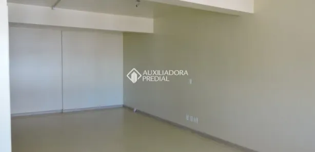 Sala Comercial à venda, 50m² no Madureira, Caxias do Sul