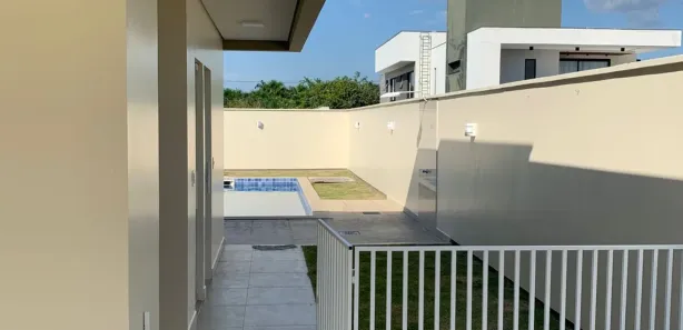 Casa de Condomínio com 3 Quartos para alugar, 244m² no Ponta Negra, Manaus