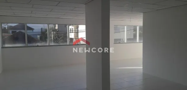Sala Comercial com 1 Quarto à venda, 60m² no Panazzolo, Caxias do Sul