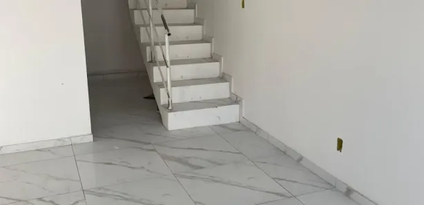Sobrado com 2 Quartos à venda, 60m² no Vila Silveira Martins, Cachoeirinha