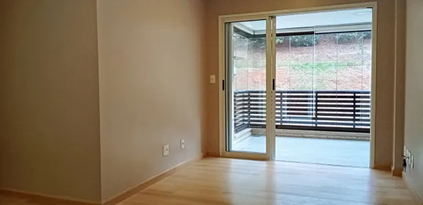 Apartamento com 2 Quartos para alugar, 74m² no Nogueira, Petrópolis