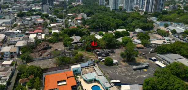 Casa de Condomínio com 6 Quartos à venda, 1620m² no Adrianópolis, Manaus