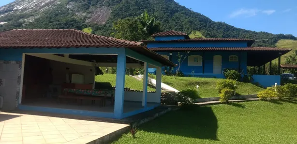 Fazenda/Sítio com 3 Quartos à venda, 1600m² no Trapiche, Macaé