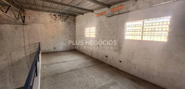 Galpão/Depósito/Armazém para alugar, 330m² no Bacaetava, Iperó
