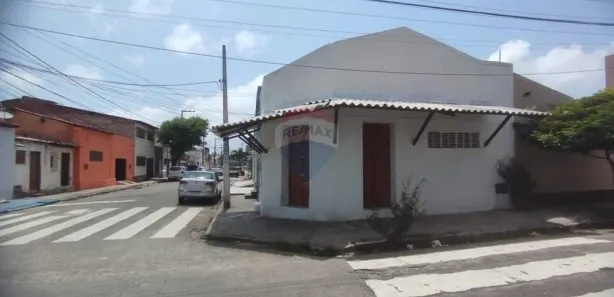 Ponto Comercial para alugar, 50m² no Alecrim, Natal