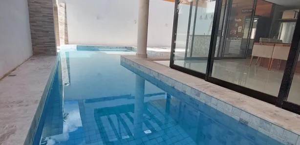 Casa de Condomínio com 4 Quartos à venda, 321m² no Jardins Valência, Goiânia