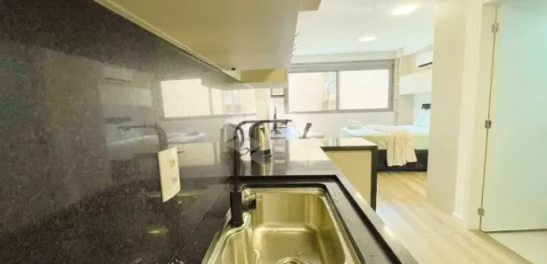Flat com 1 Quarto para alugar, 30m² no Mont Serrat, Porto Alegre