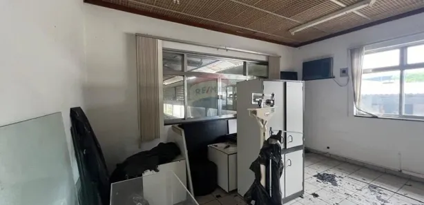 Galpão/Depósito/Armazém à venda, 3084m² no Taquara, Rio de Janeiro