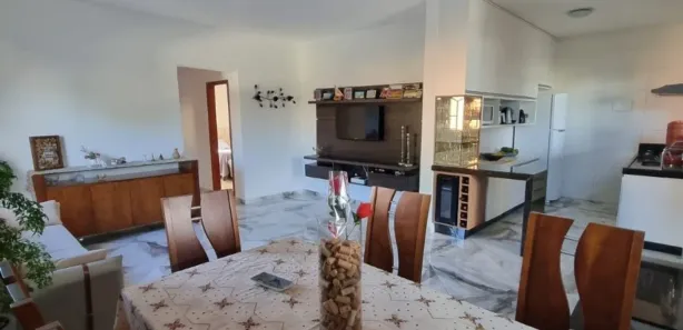 Casa com 3 Quartos à venda, 652m² no Ipê, Belo Horizonte