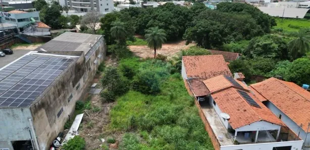 Lote/Terreno à venda, 498m² no Loteamento Dona Nélcia, Araguaína