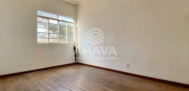 Casa com 2 Quartos para alugar, 60m² no Itapoã, Belo Horizonte