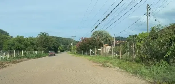 Fazenda/Sítio com 2 Quartos à venda, 81m² no Alto Rio dos Sinos, Caraá